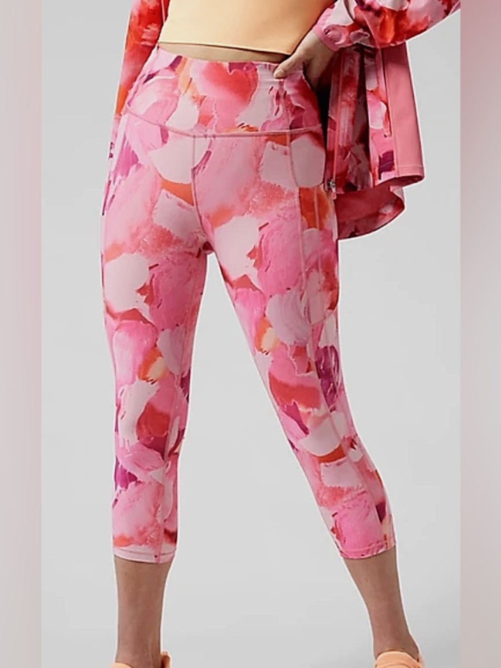 Athleta Women's Ultimate Stash II Capri  Medium color Painted Energy Coral